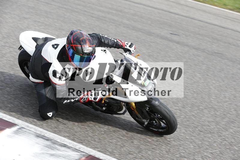/53 16.09.2025 Track Day Domi Aegerter ADR/Gruppe gruen/1
